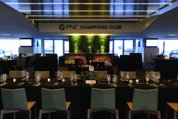 PNC-Champions-Club-at-Heinz-Field-25